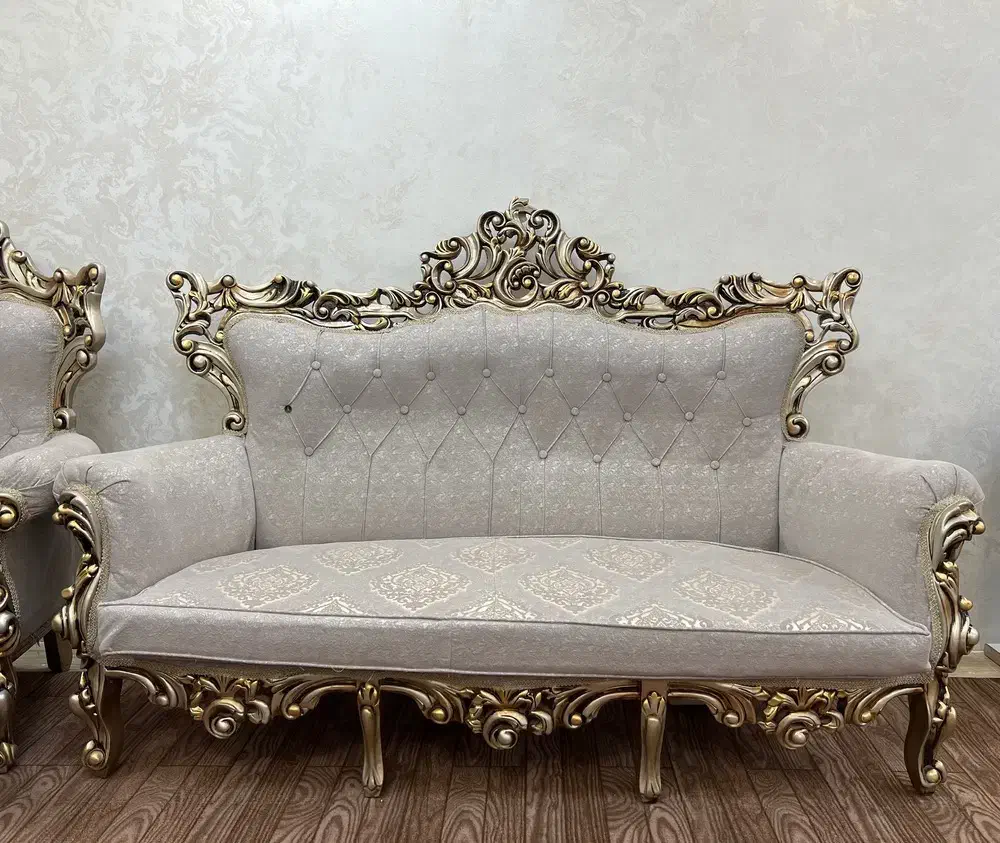 فروش مبل سلطنتی ۹ نفره چوب راش|مبلمان خانگی و میز عسلی|پارس‌آباد, |دیوار