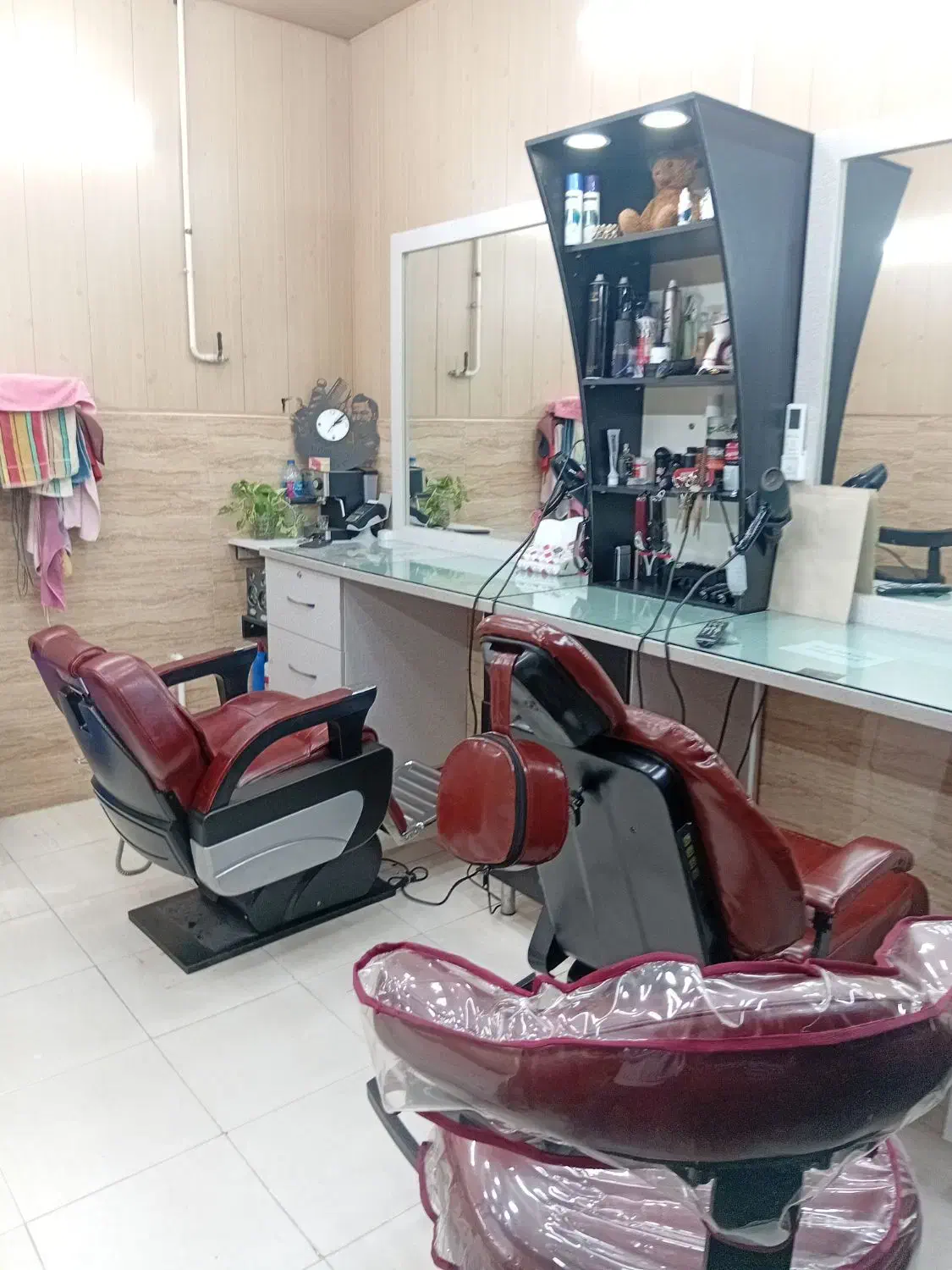 اجاره صندلی ارایشگاه|آرایشگاه و سالن‌های زیبایی|رشت, نیکمرام|دیوار