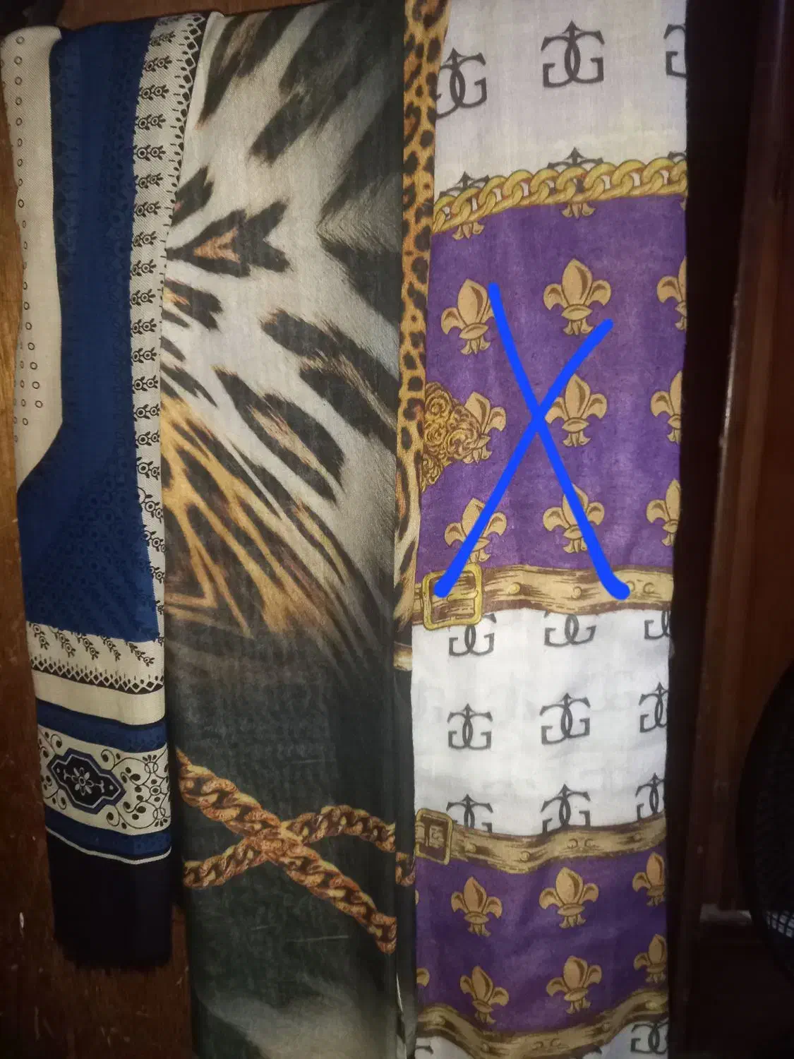 تعدادی روسری|لباس|کرمان, |دیوار