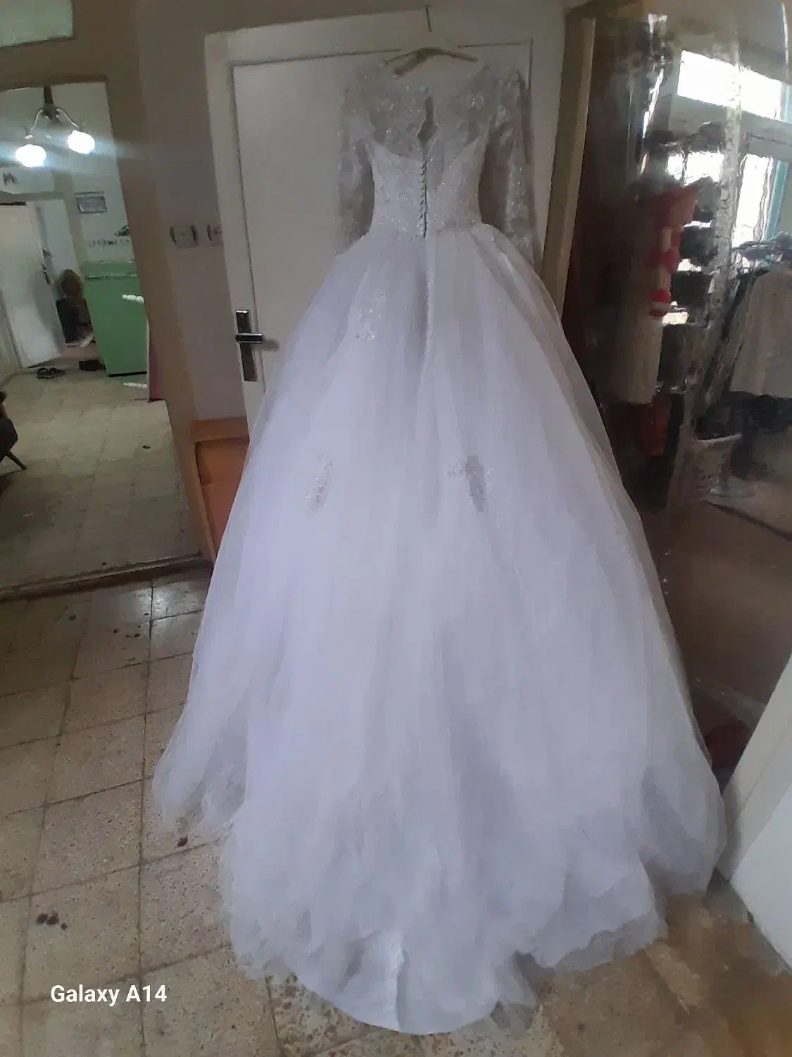 لباس عروس به قیمت مناسب|لباس|ارومیه, |دیوار