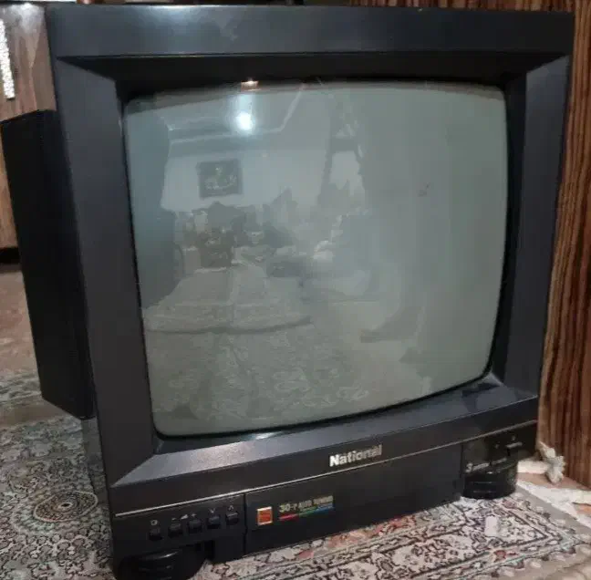 تلویزیون قدیمی ۲۱اینچ National|تلویزیون و پروژکتور|تهران, شهید اسدی|دیوار