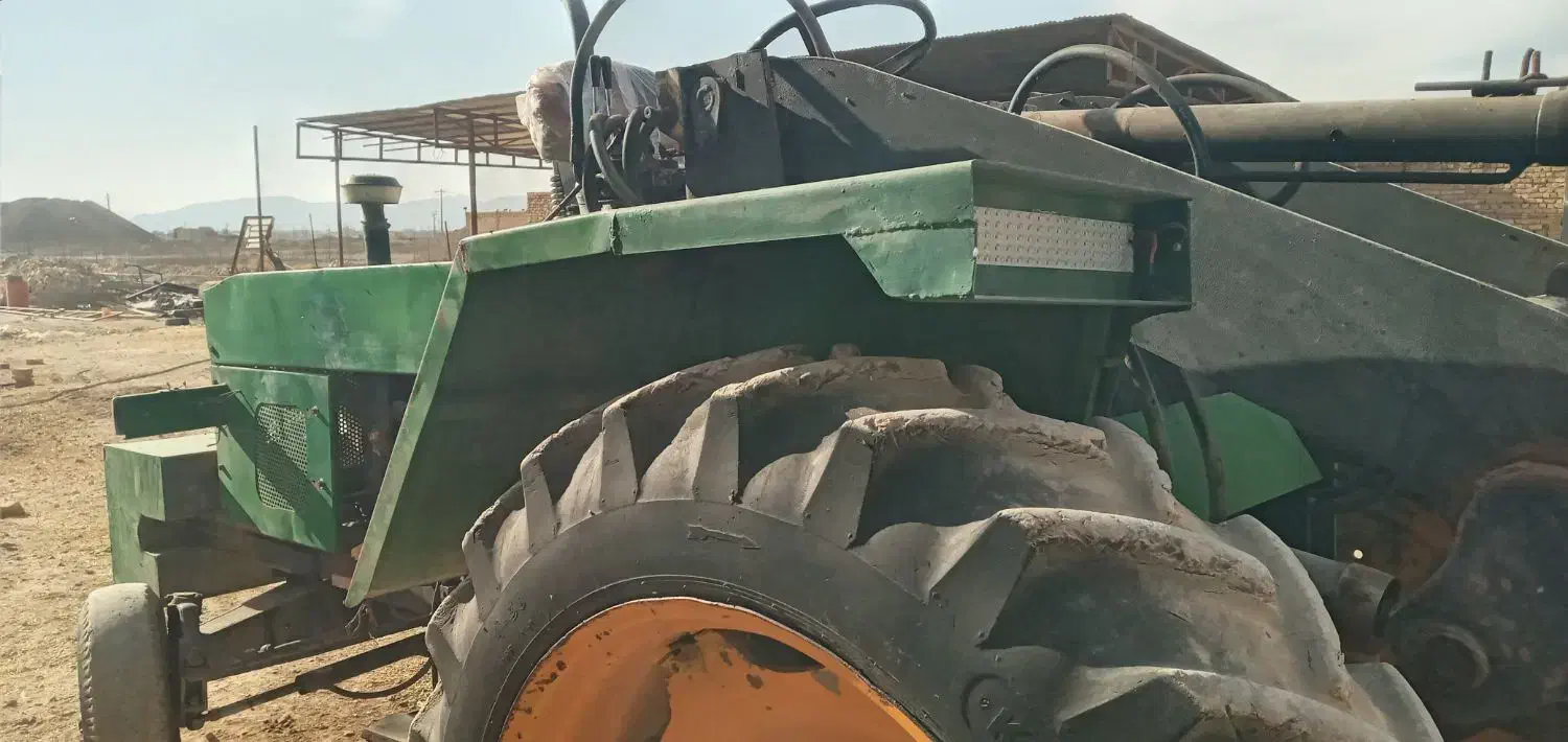 تراکتور پرکنز بیل عقب|خودرو سنگین|مرودشت, کوشک|دیوار