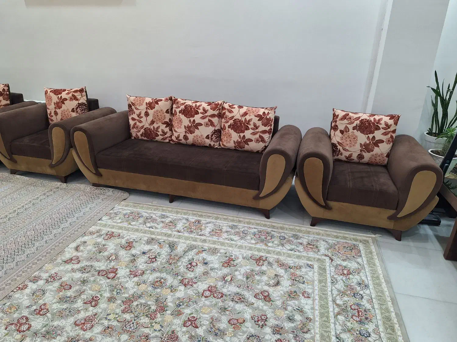 مبل هشت نفره راحتی|مبلمان خانگی و میز عسلی|سقز, |دیوار
