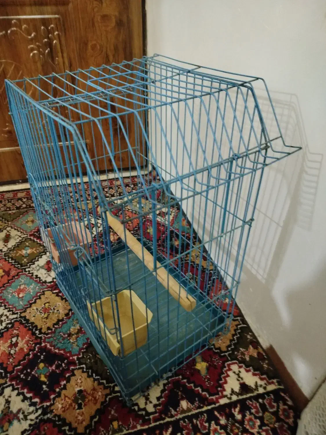 قفسه|لوازم جانبی حیوانات|قدس, شهر‌قدس|دیوار