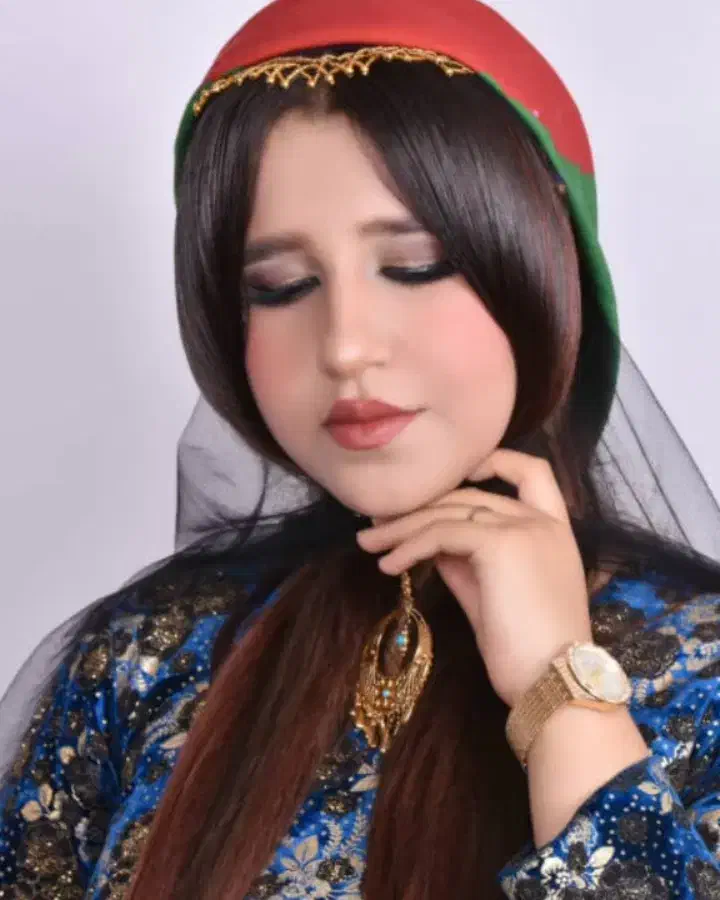 اف ویژه خدمات میکاپ وزلف|خدمات آرایشگری و زیبایی|یاسوج, |دیوار