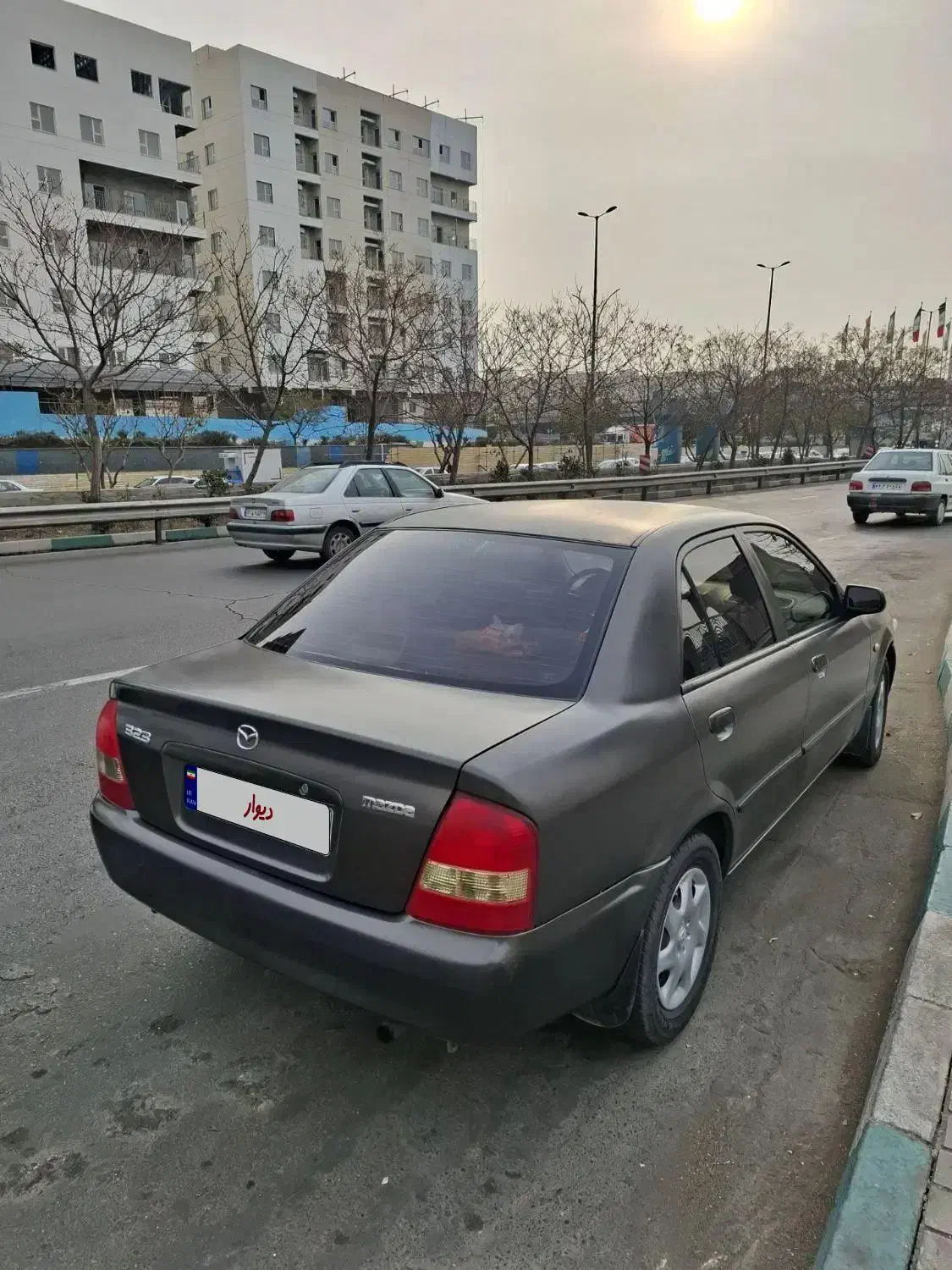 مزدا 323|خودرو سواری و وانت|تهران, بریانک|دیوار