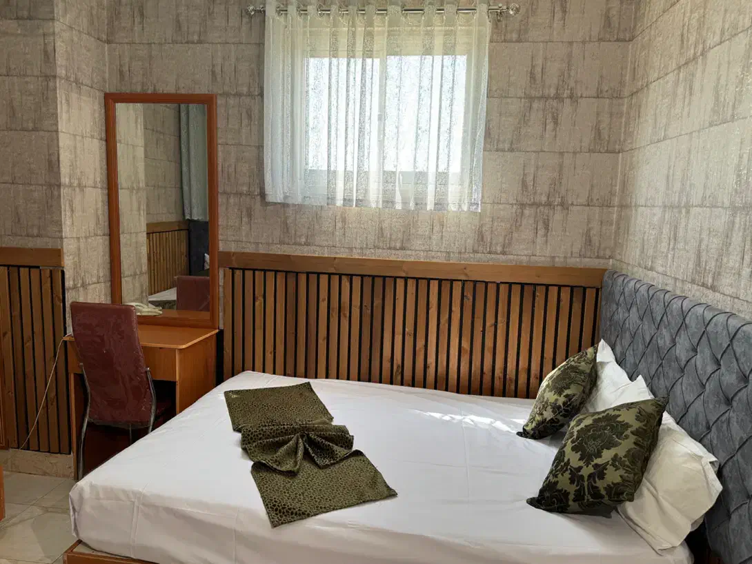 هتل آپارتمان سوییت سوئیت اقامتگاه منزل|اجارهٔ کوتاهمدت آپارتمان و سوئیت|اصفهان, علی قلی آقا|دیوار