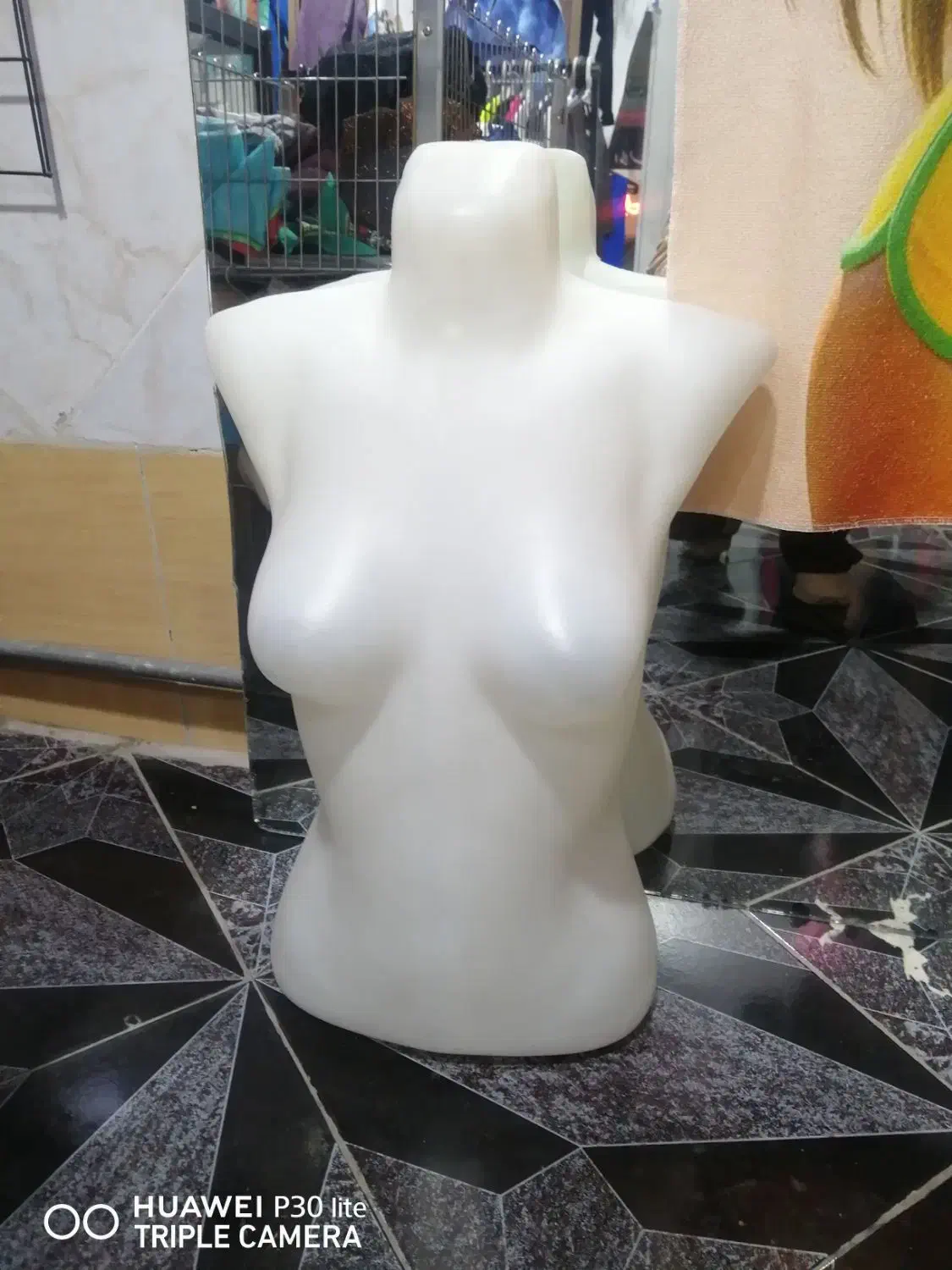 مانکن بالاتنه پلاستیکی|فروشگاه و مغازه|اسلامشهر, شهرک قائمیه|دیوار