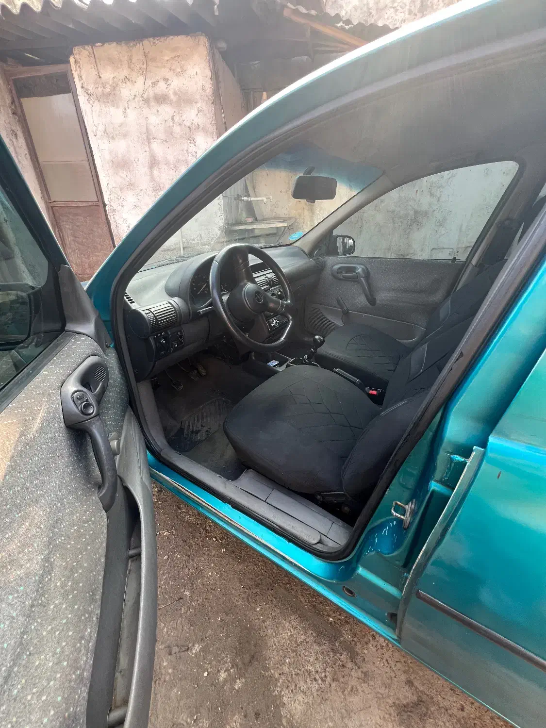 خودرو کلاسیک اوپل کورسا|خودرو کلاسیک|رشت, پل تالشان|دیوار