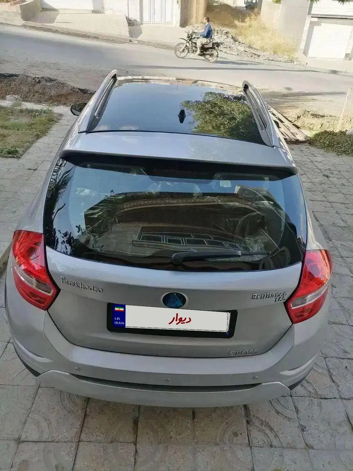 برلیانس کراس 1650 خشک|خودرو سواری و وانت|تهران, خواجه نظام الملک|دیوار