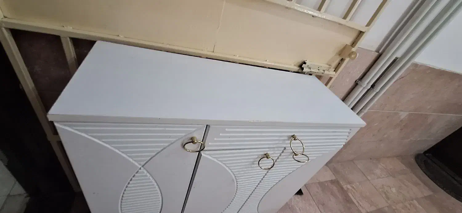 جاکفشی|جاکفشی، کمد، دراور|بروجرد, |دیوار