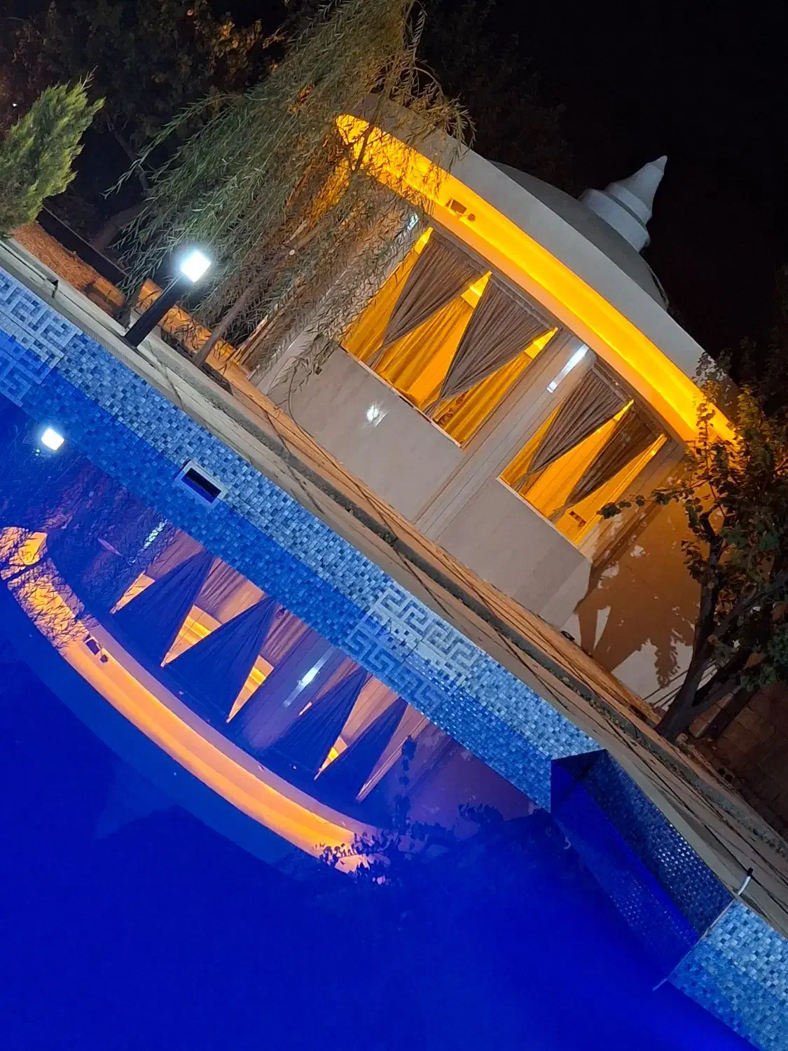 اجاره باغ.ویلا.ملوسجان|اجارهٔ کوتاهمدت ویلا و باغ|شیراز, قلات|دیوار