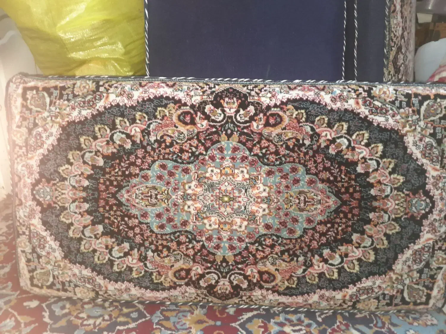 پشتی|پشتی|قم, علی آباد|دیوار