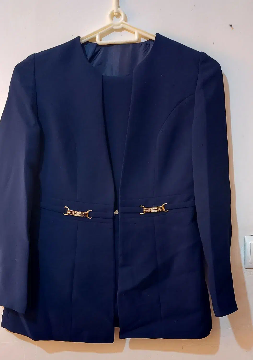 کت وشلوار|لباس|اشتهارد, |دیوار