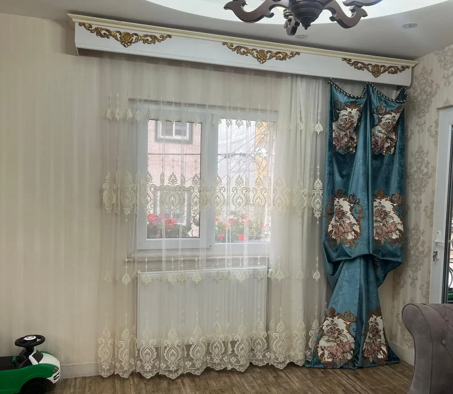 2 عدد پرده سالن در حد نو (تور ترک+ دکور ترک+کتیبه)|پرده، رانر، رومیزی|لاهیجان, مهرگان|دیوار