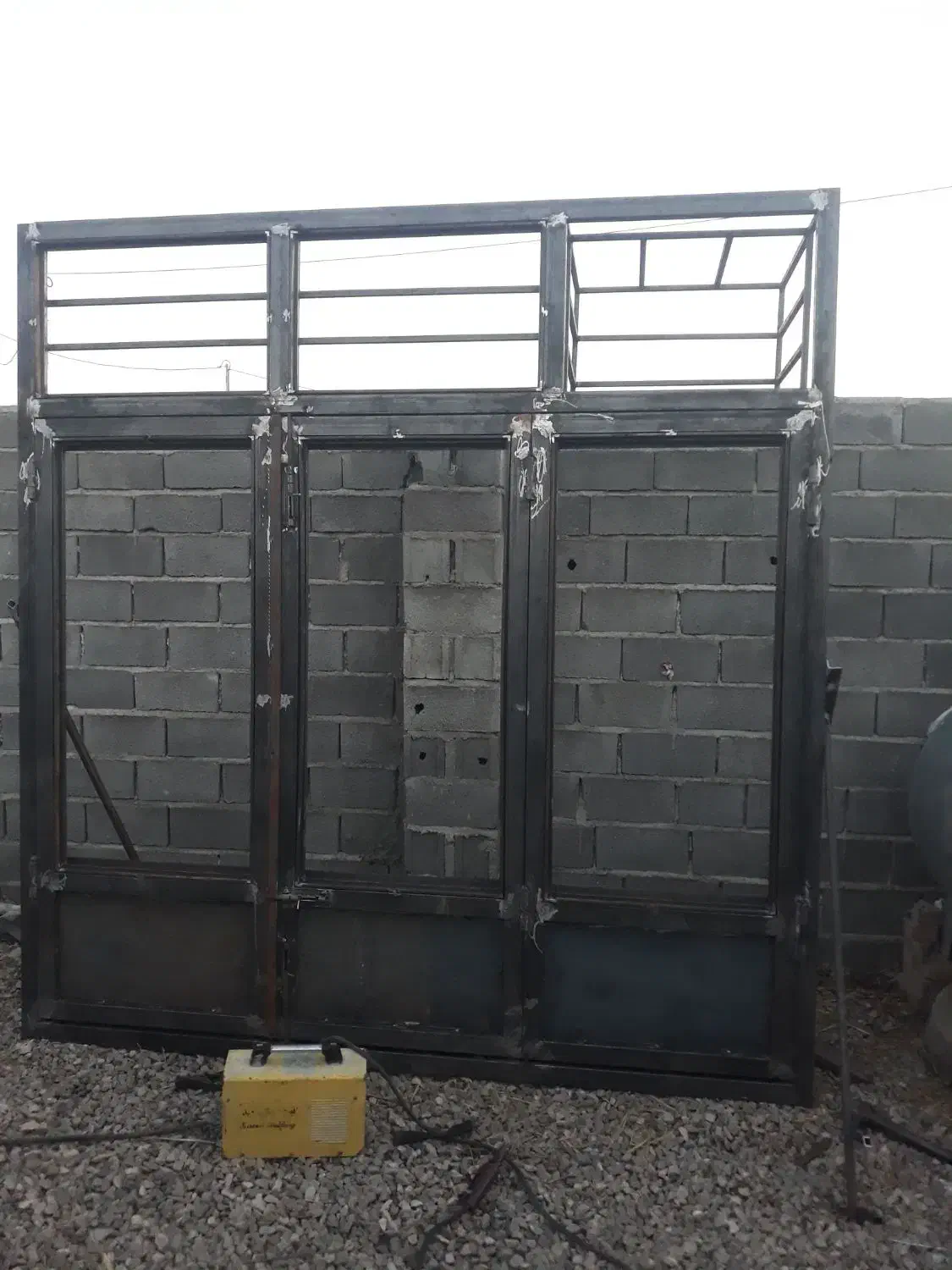 جوشکاری درب و پنجره سیار|خدمات پیشه و مهارت|نگین شهر, |دیوار