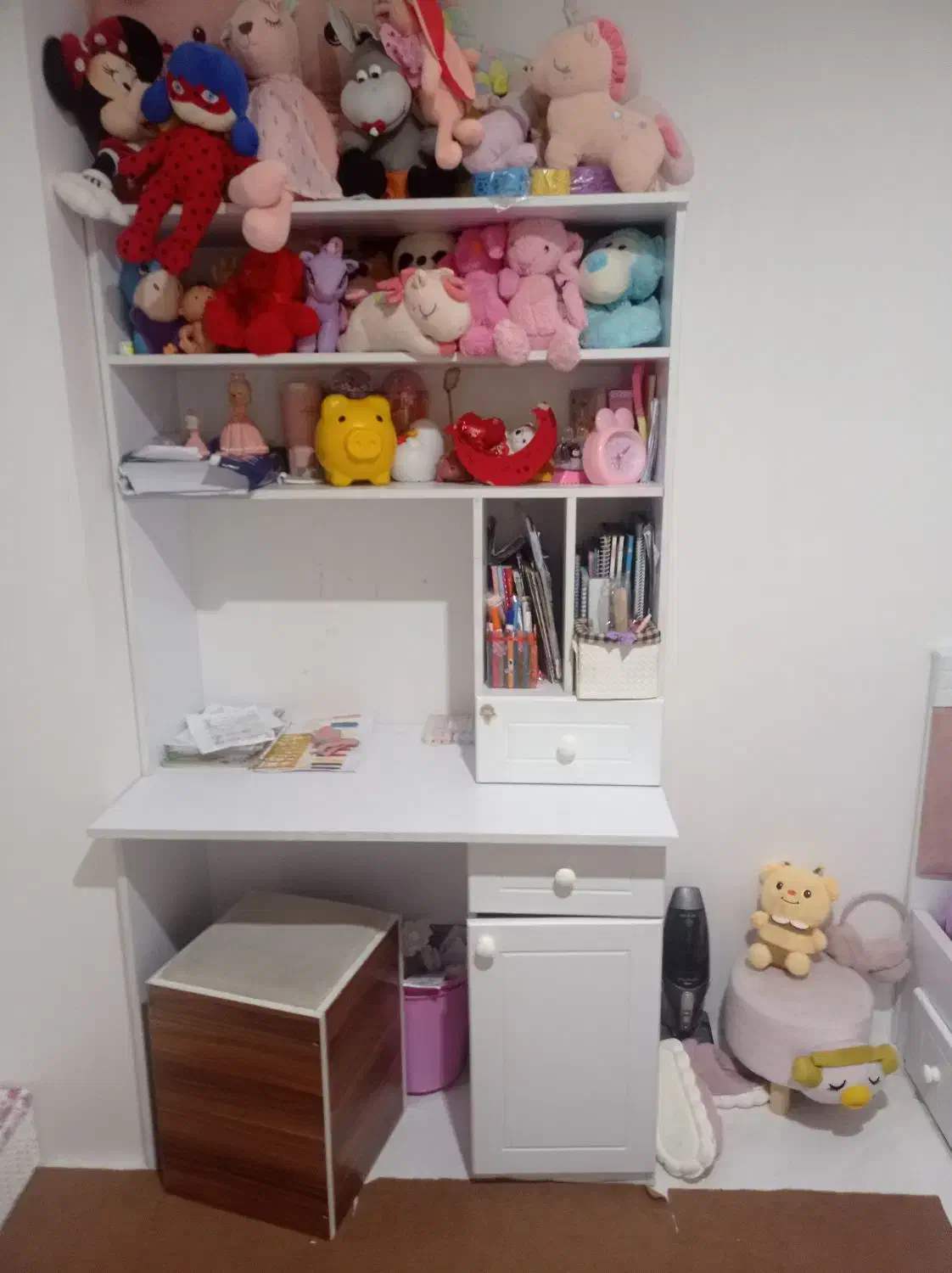 میز تحریر سالم|میز تحریر و کامپیوتر|گرگان, |دیوار