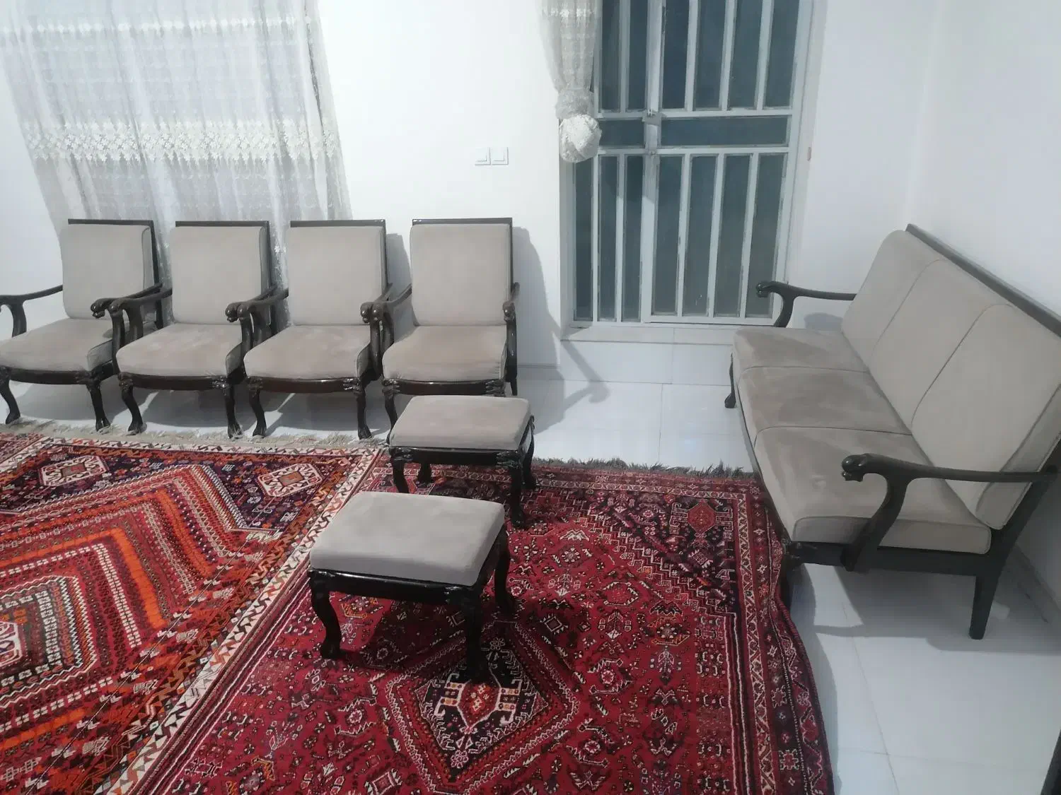 مبل 7 نفره با چوب جنگلی|مبلمان خانگی و میز عسلی|شیراز, گلکوب|دیوار