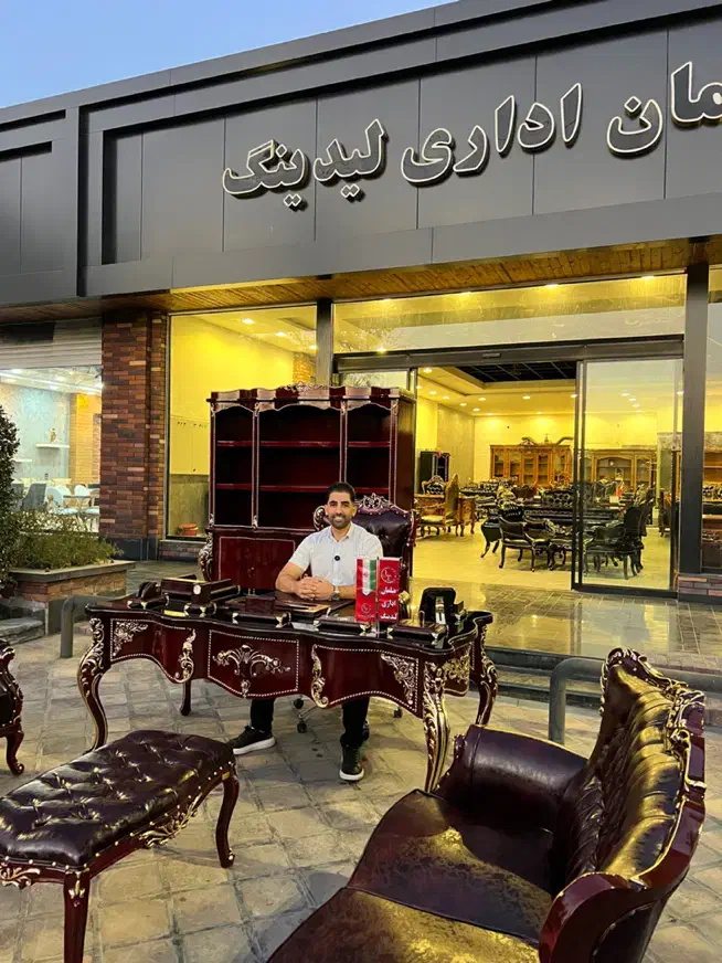 مبلمان اداری کلاسیک میزمدیریتی کوروش و‌مبل طلاکوب|دفتر کار|تهران, شهرک شریفی|دیوار