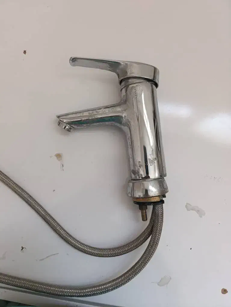 روشویی کابینت و شیر روشویی|لوازم سرویس بهداشتی|شیراز, مسلم|دیوار