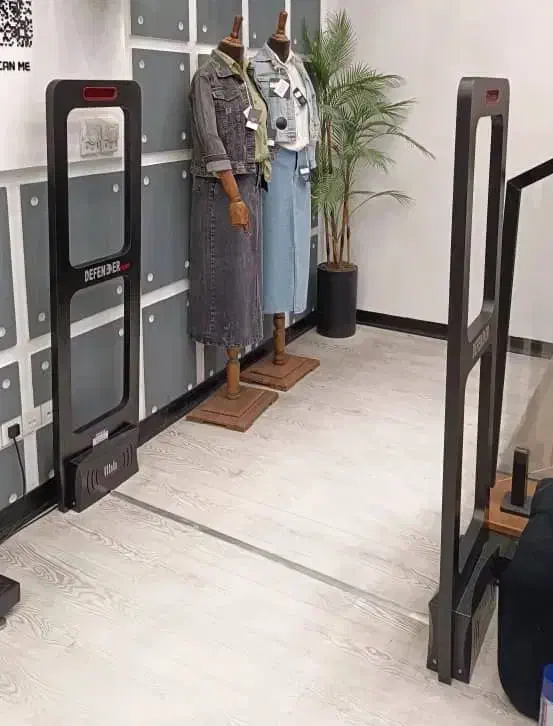 تعمیرگیت،دزدگیرتگ&لیبل پلاسکو هایپرمارکت قنادی|عمدهفروشی|تهران, سعادتآباد|دیوار