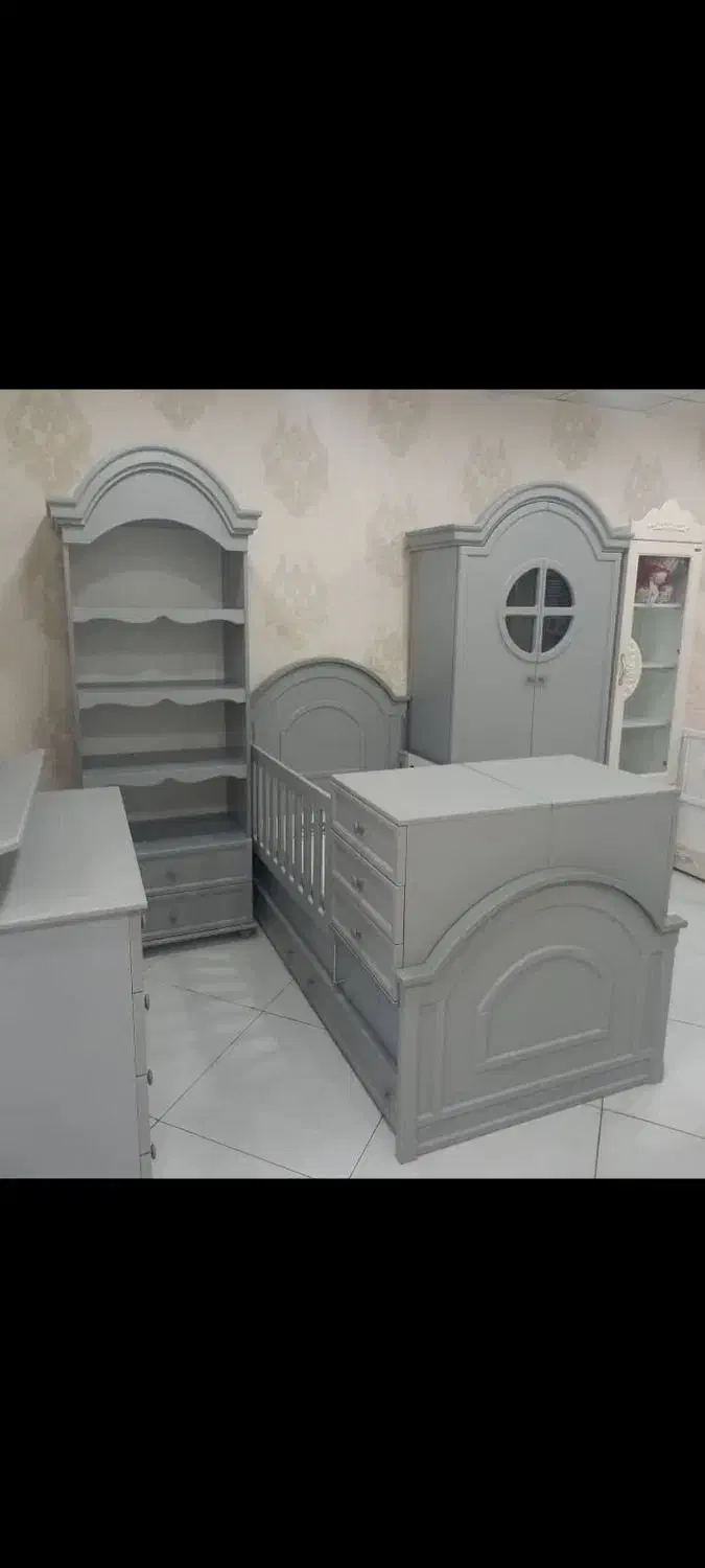 تعدادی لوازم کودک کاملا نو نو|اسباب و اثاث بچه|گرمدره, |دیوار