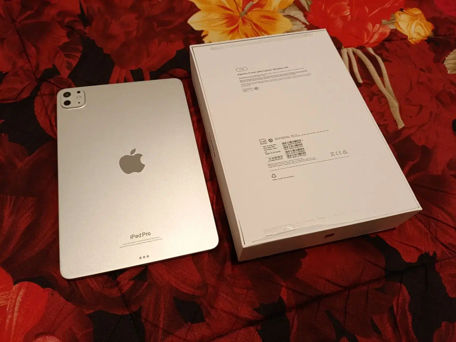 iPad Pro Apple|تبلت|پرند, فاز ۶|دیوار