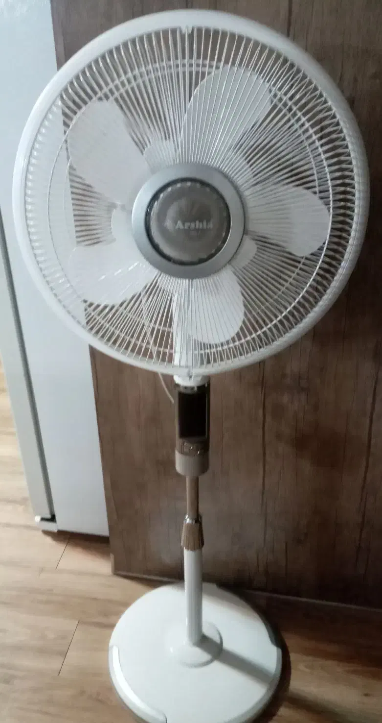 پنکه|پنکه و تصفیه‌کنندهٔ هوا|اصفهان, قلعه طبره|دیوار