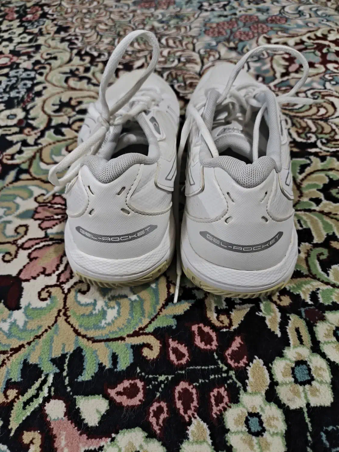 کفش asicsوالیبالی|کیف، کفش، کمربند|نیشابور, سید جمال الدین|دیوار