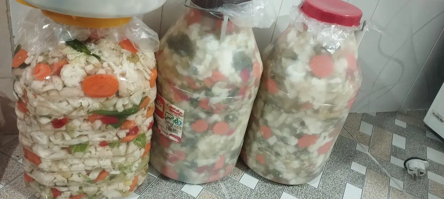 ترشیجات|خوردنی و آشامیدنی|آرمرده, |دیوار