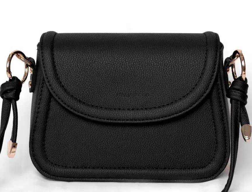 گمشده|اشیا|خوی, |دیوار