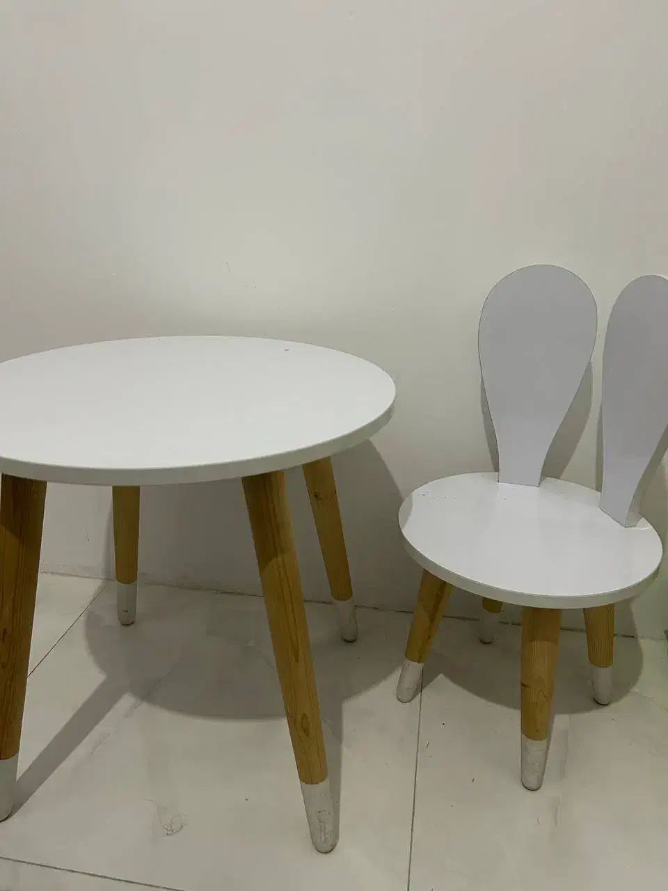 میز و صندلی کودک نو|تخت و صندلی بچه|مشهد, توس (بلوار توس)|دیوار