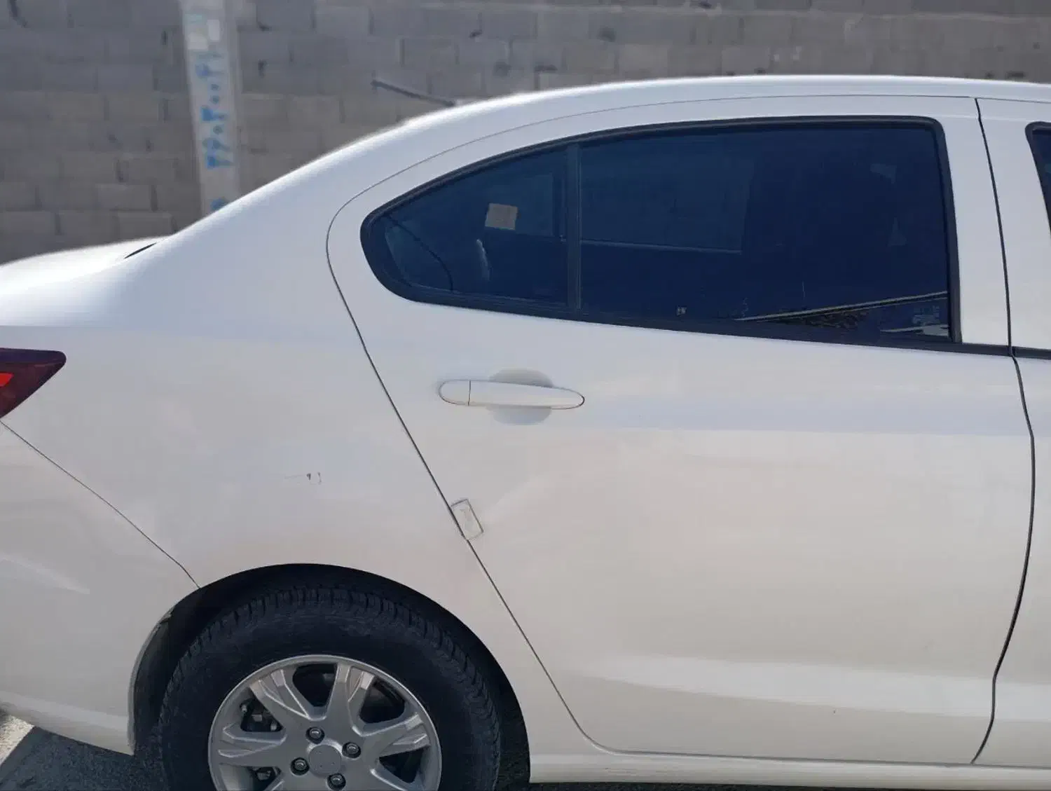 شاهین جی ال 1402 سفید. کم کارکرد و تمیز|خودرو سواری و وانت|جلیل آباد, |دیوار