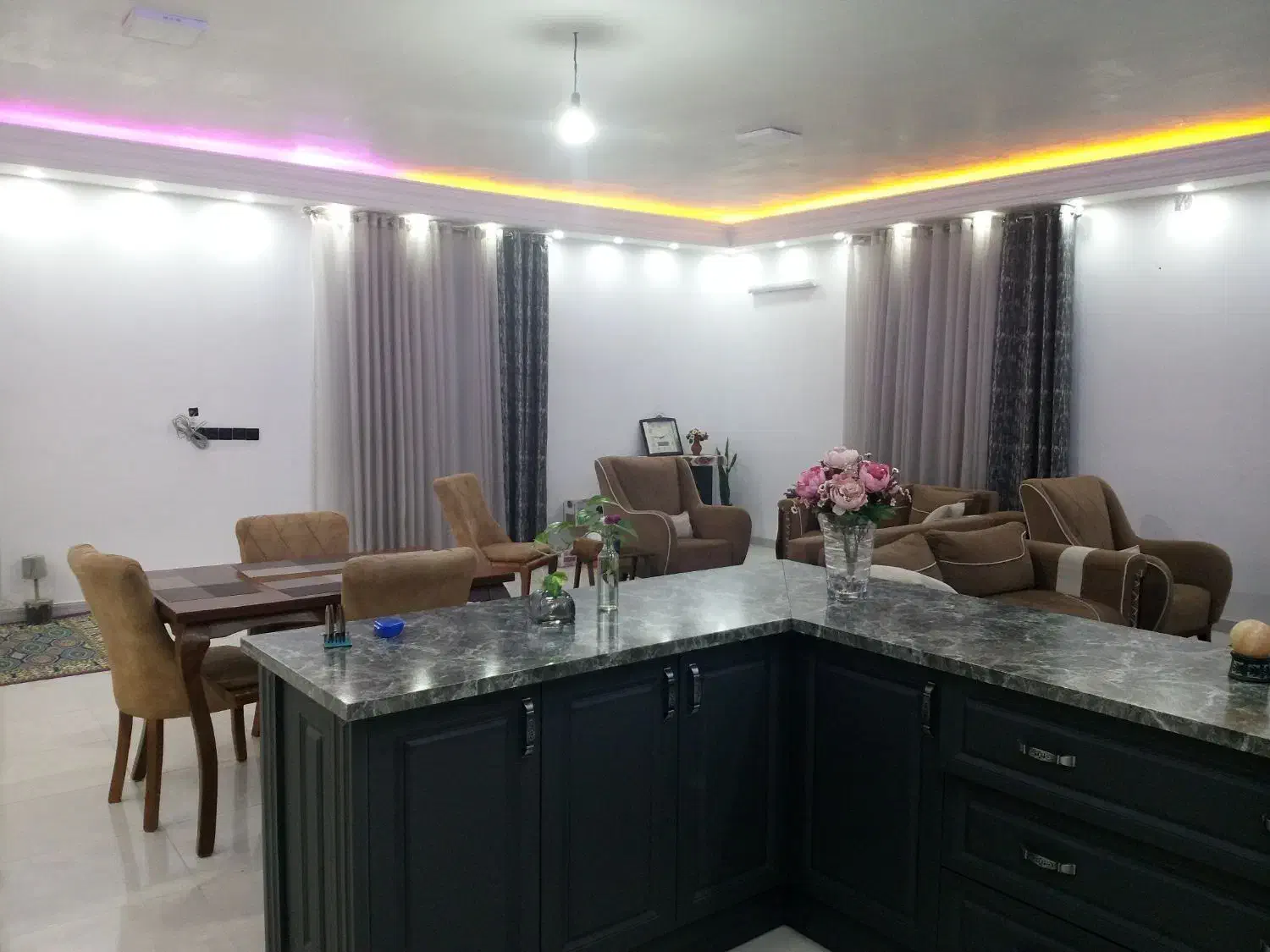 منزل فروشی|فروش خانه و ویلا|کاشان, حسن آباد|دیوار