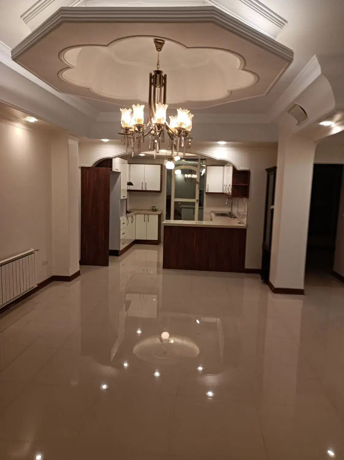 85متر نیک‌روش فرد|اجارهٔ آپارتمان|تهران, شادمان|دیوار