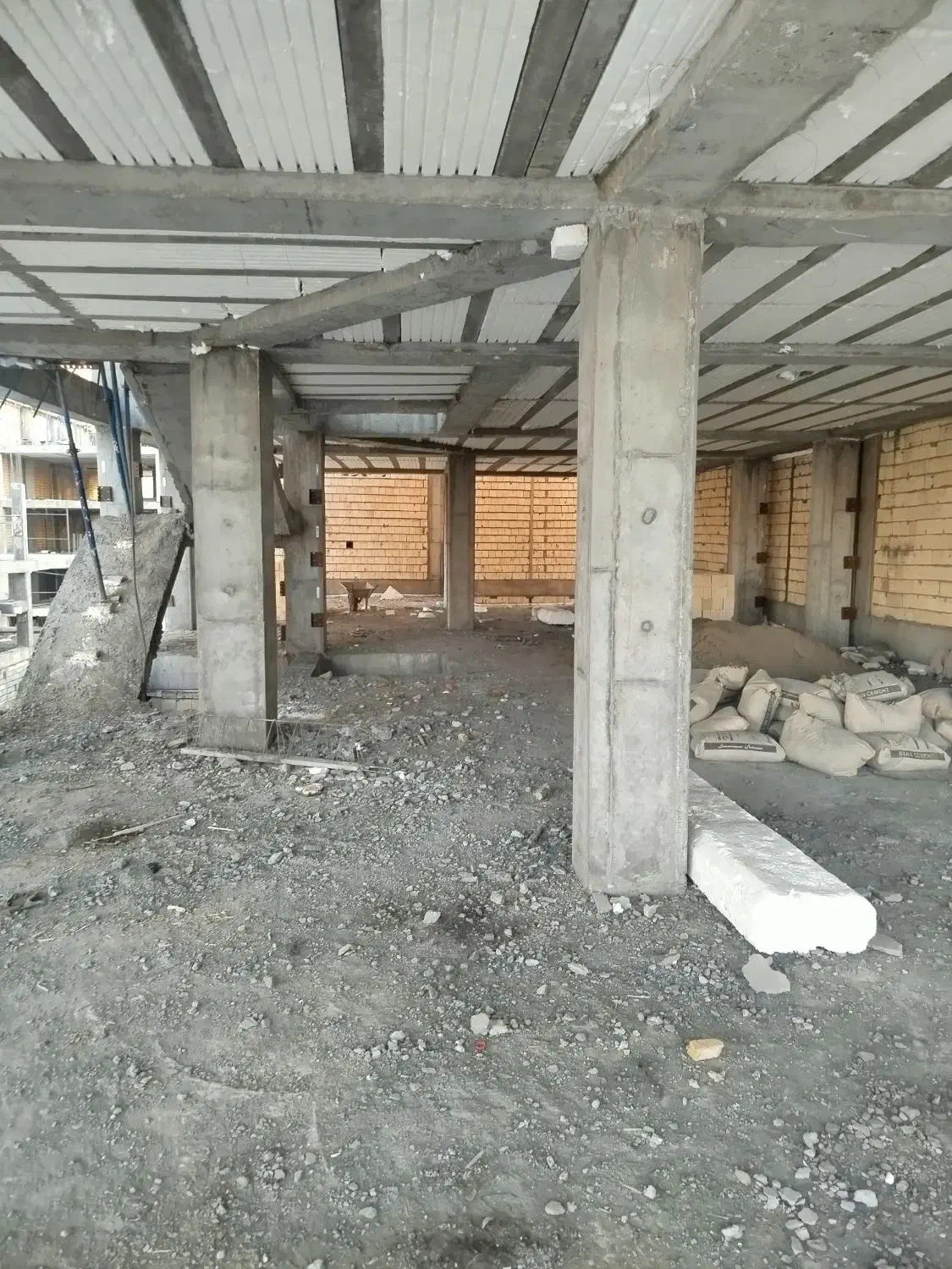 پیش فروش/بلوار ۲۲بهمن/راسته20متری/روبروی فضای سبز|پیشفروش املاک|زاهدان, |دیوار