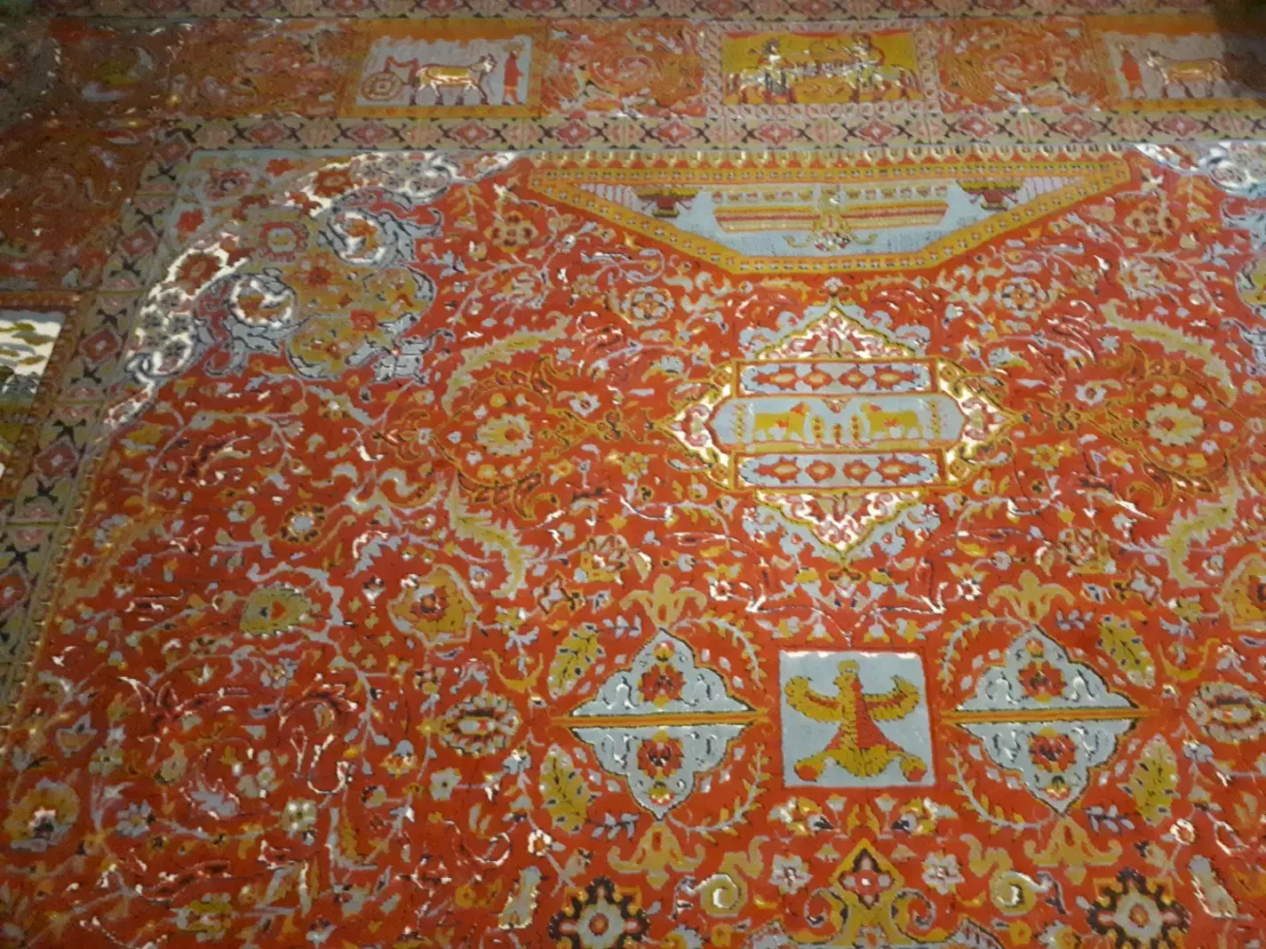 یک عدد فرش دست دوم ۶۰۰ تومن|فرش|بروجرد, |دیوار