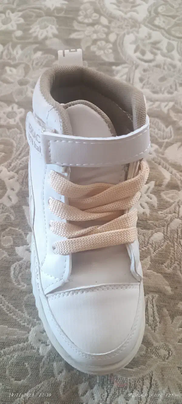 کفش بچگانه سایز 32|کفش و لباس بچه|میناب, |دیوار