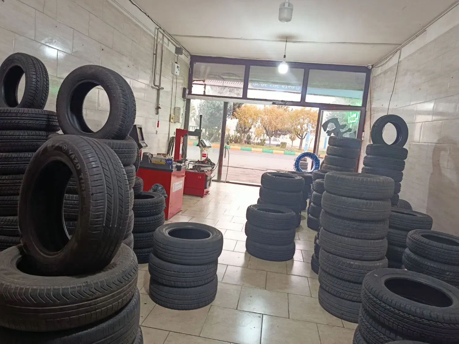 لاستیک دولتی ، نو و استوک|قطعات یدکی و لوازم جانبی|مشکیندشت, |دیوار