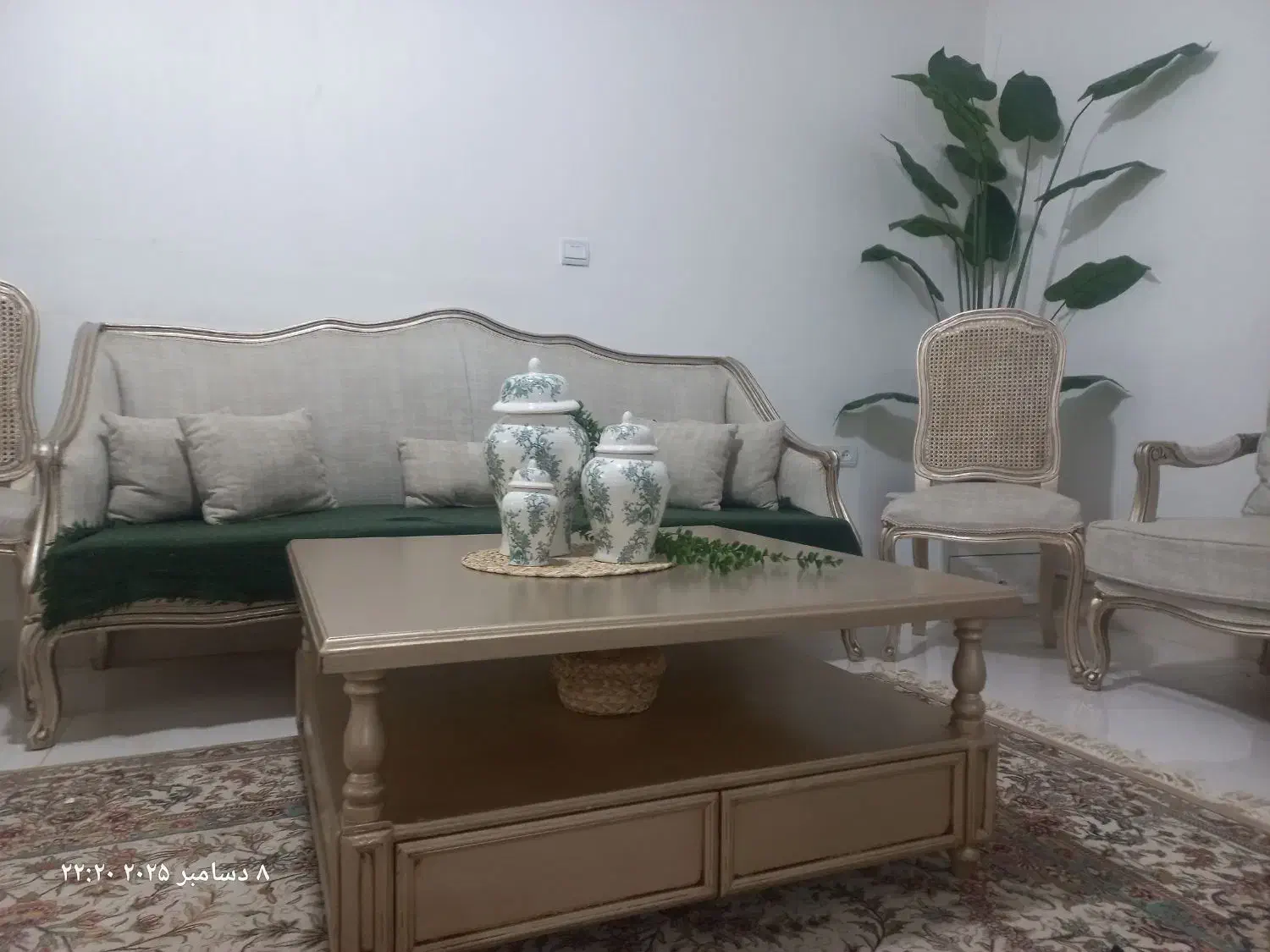 جلو مبلی فرانسوی|مبلمان خانگی و میز عسلی|کوهدشت, |دیوار