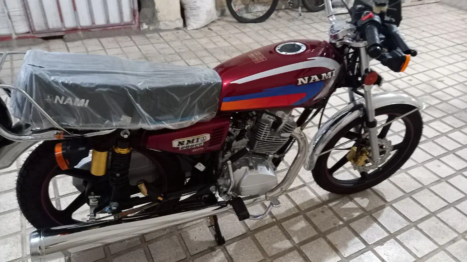 موتورسیکلت نامی ۲۰۰|موتورسیکلت|سمنان, |دیوار