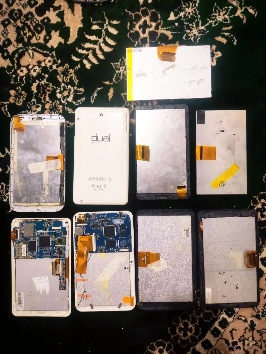 تعداد ۹ عدد تاچ و ال سی دی تبلت چینی|لوازم جانبی موبایل و تبلت|نی‌ریز, |دیوار