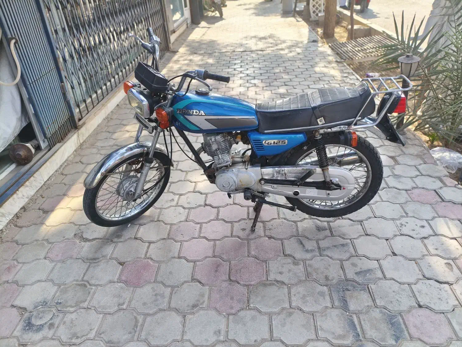 زمرد مدل ۸۵|موتورسیکلت|کاشان, ۲۲ بهمن|دیوار