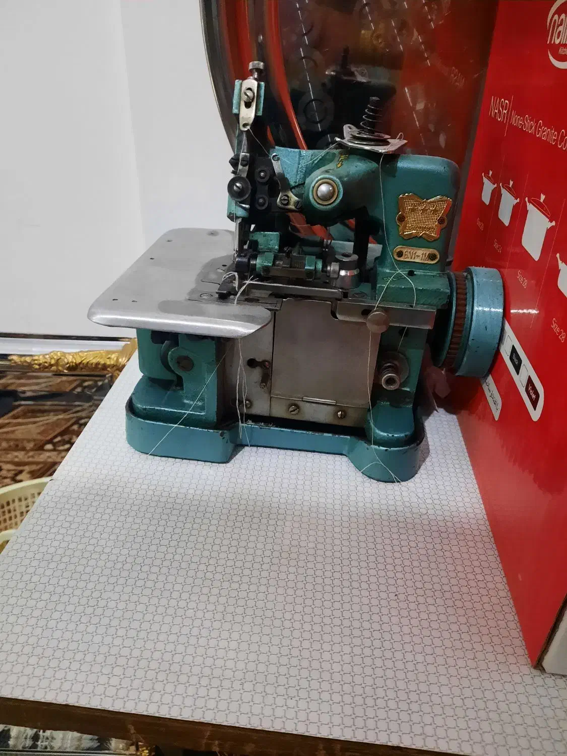 سردوز پروانه|چرخ خیاطی و ریسندگی|مشهد, کشف|دیوار