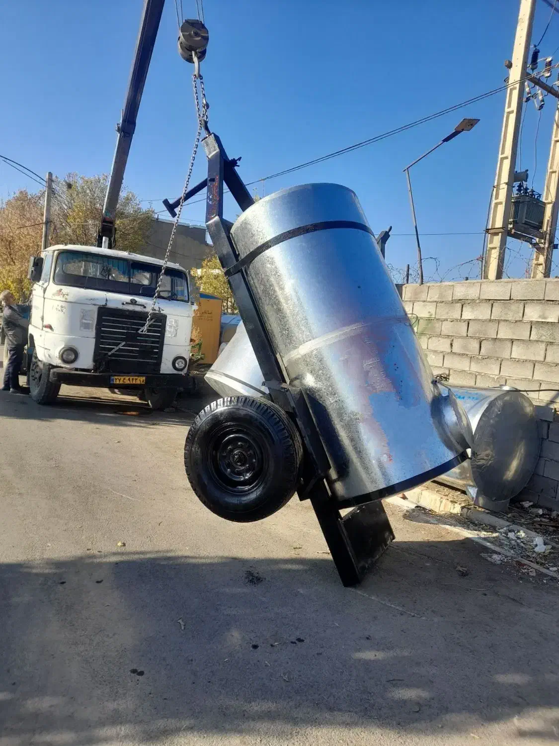 تانکر در اندازه مختلف|ماشینآلات صنعتی|ایلام, |دیوار