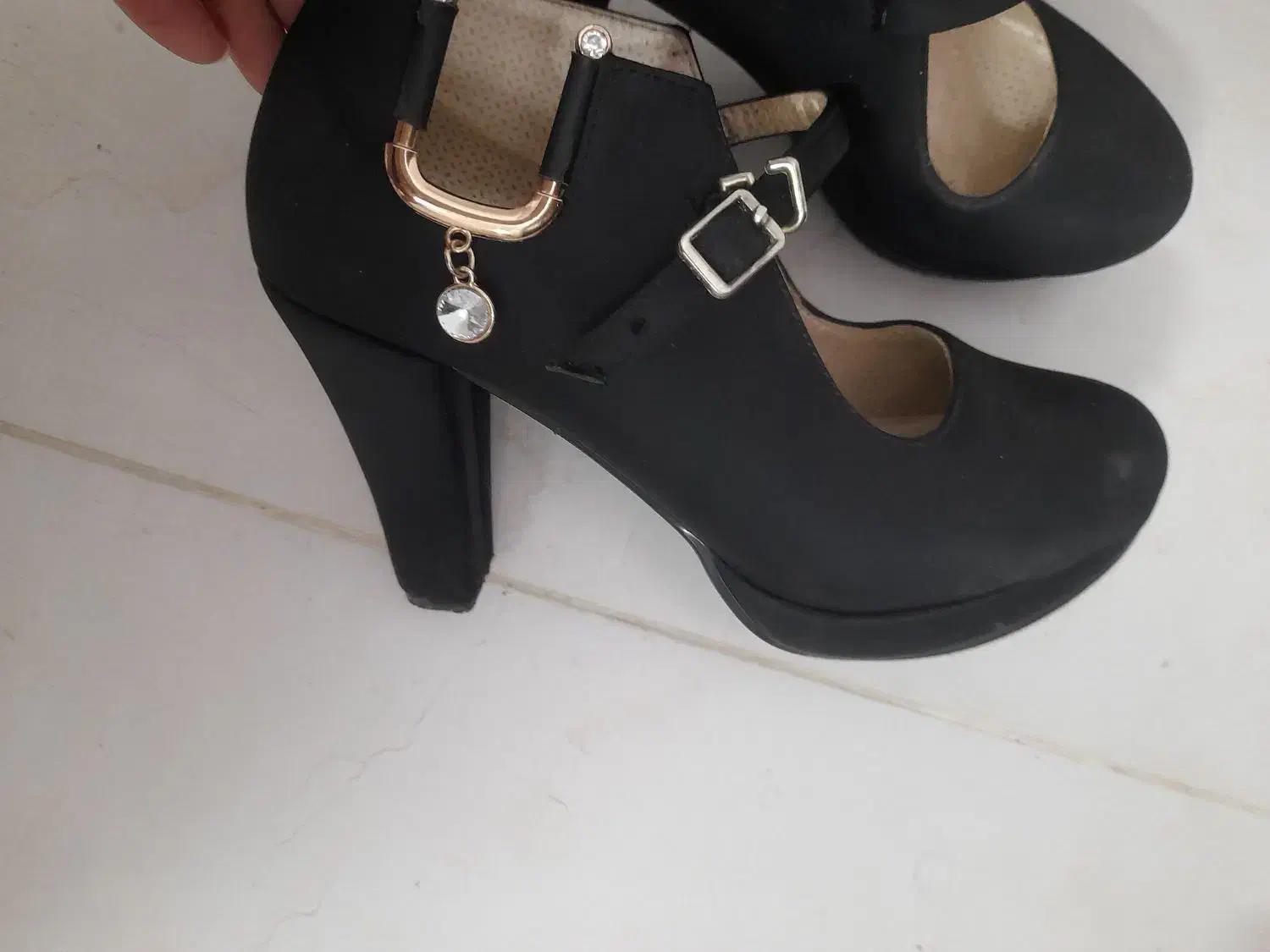 دوجفت کفش سالم نوسایز۳۹.۴۰|لباس|ساری, |دیوار