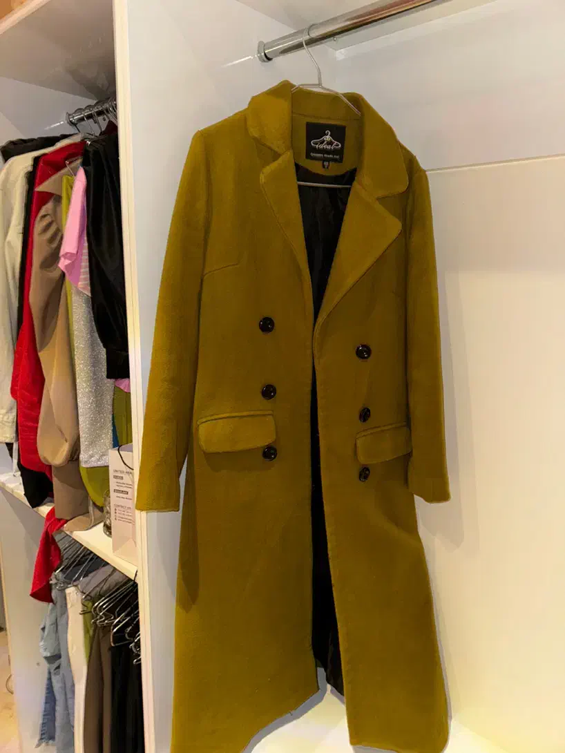 پالتو بارانی کت چرمشلوار شومیز مانتو پبراهن|لباس|تهران, تهرانپارس غربی|دیوار
