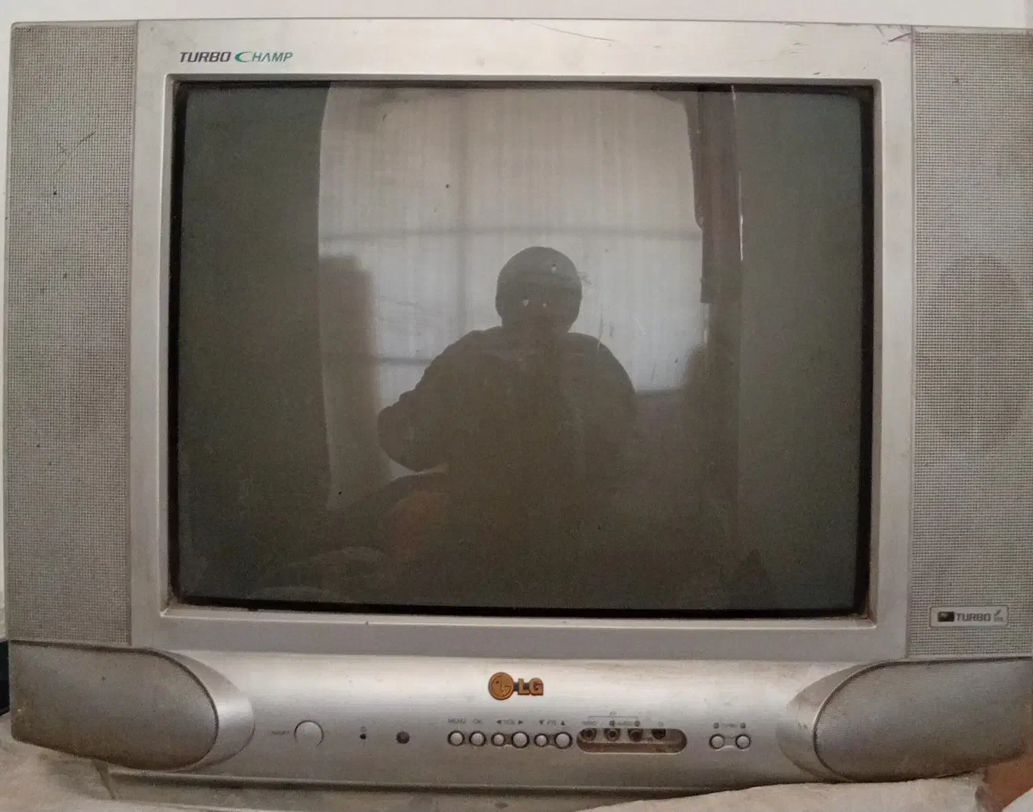 تلوزیون ۲۱|تلویزیون و پروژکتور|نیشابور, فضل|دیوار