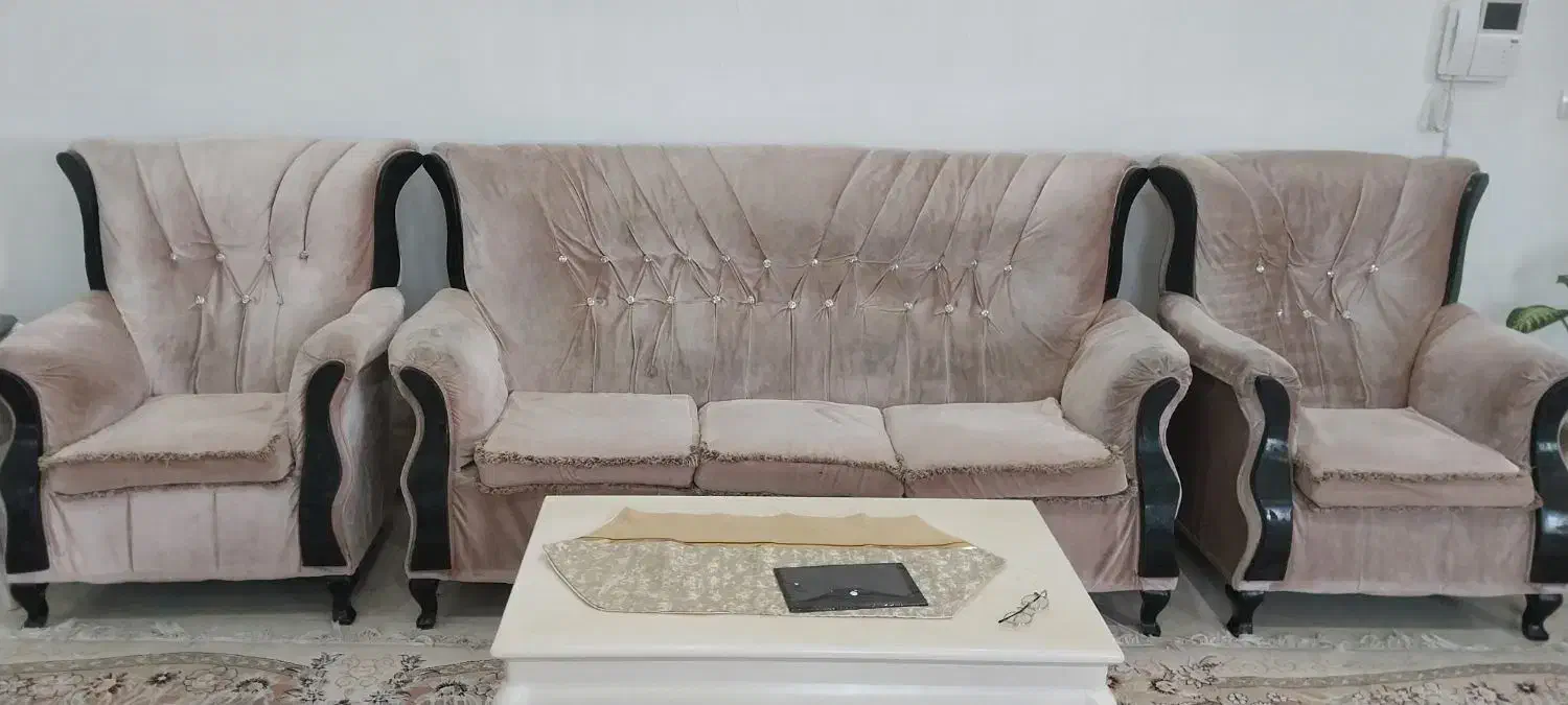 مبل راحتی 7نفره|مبلمان خانگی و میز عسلی|اهواز, فرهنگ شهر|دیوار