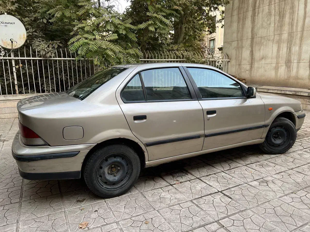 سمند 82|خودرو سواری و وانت|تهران, درب دوم|دیوار